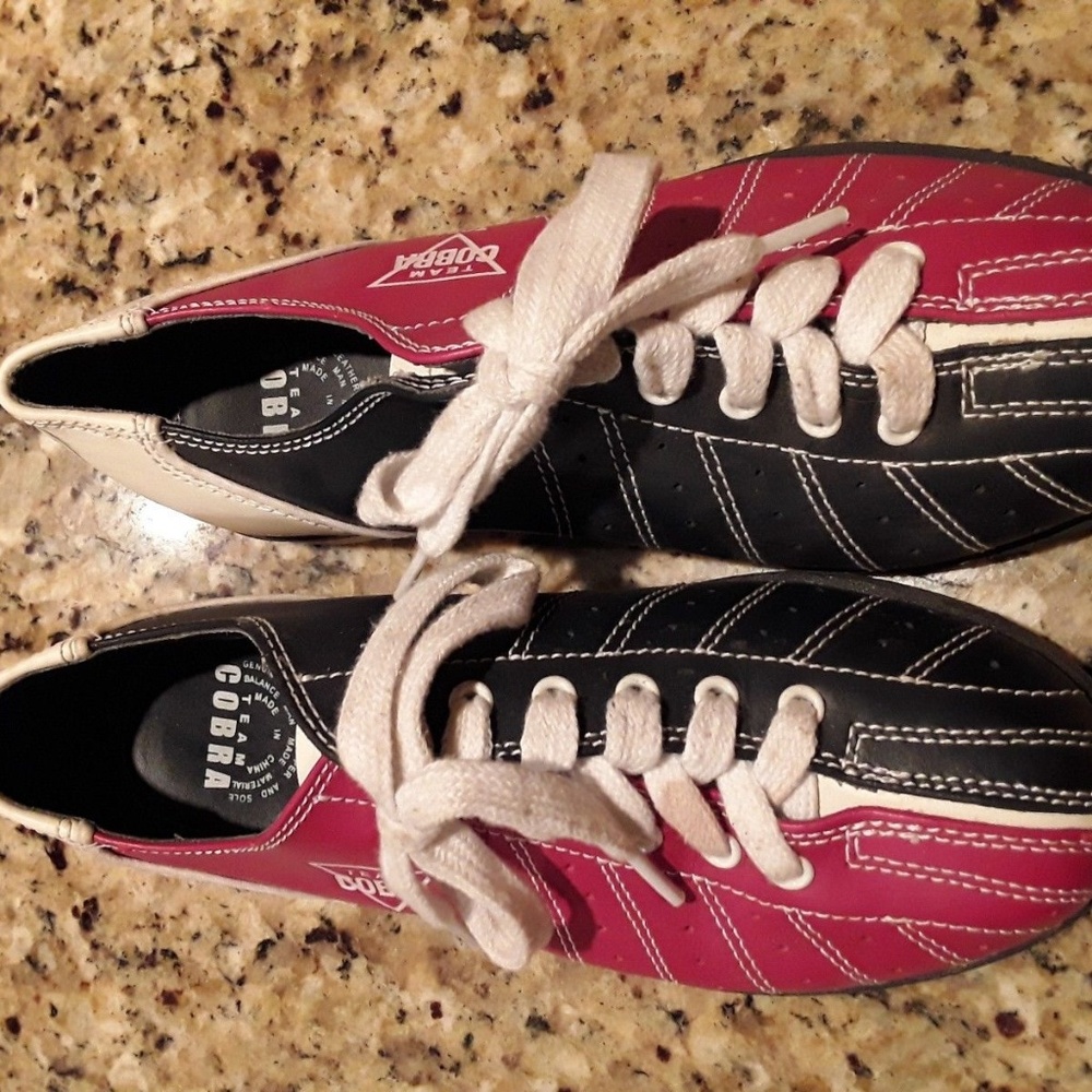 Womens Team Cobra TRC1 Bowling Shoes